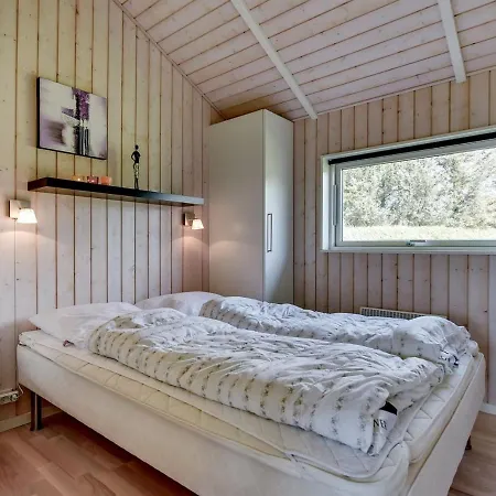 Feriehus Domna - 800m From The Sea In Western Jutland By Interhome
